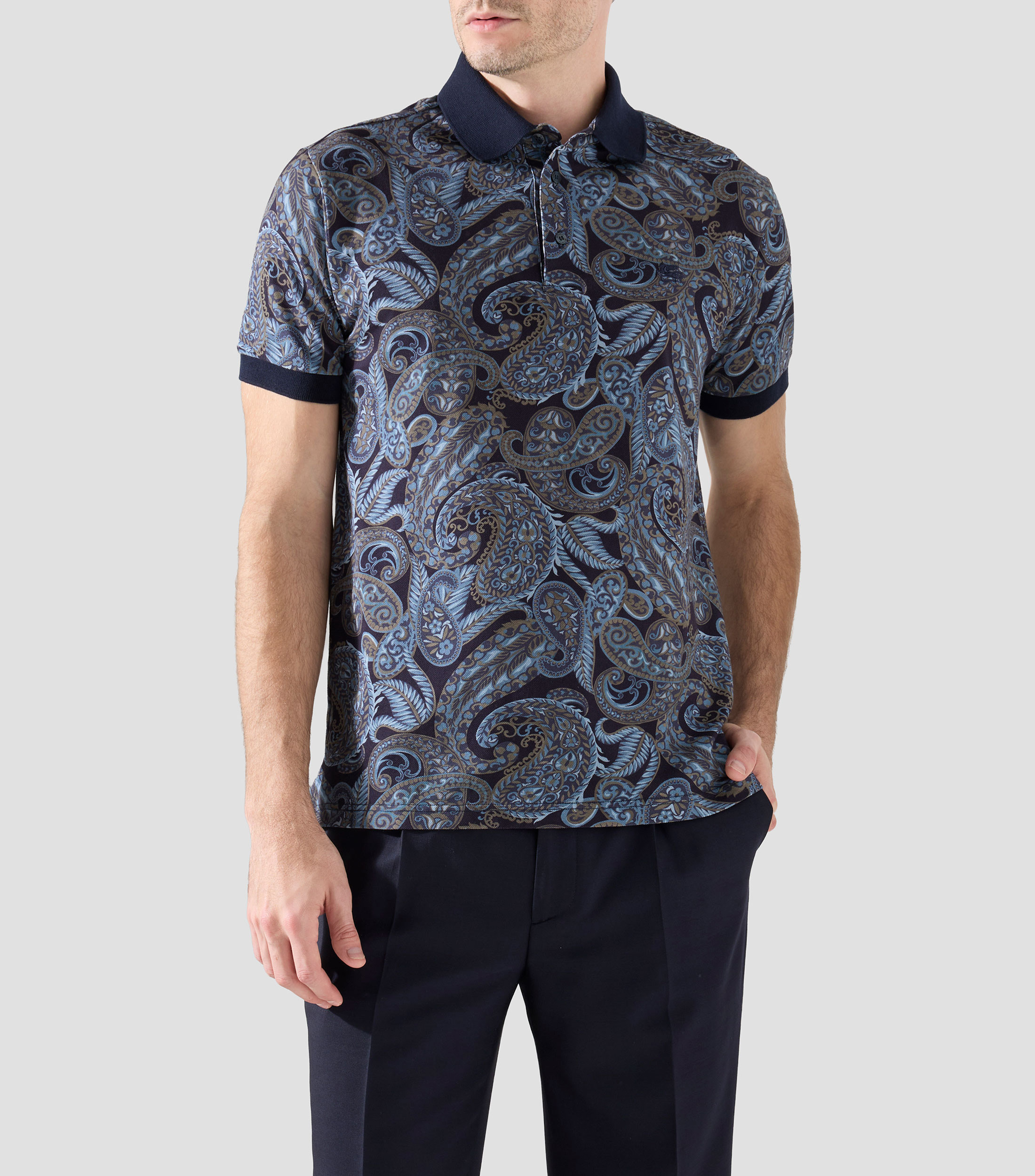 Playera tipo polo manga corta estampada Hombre